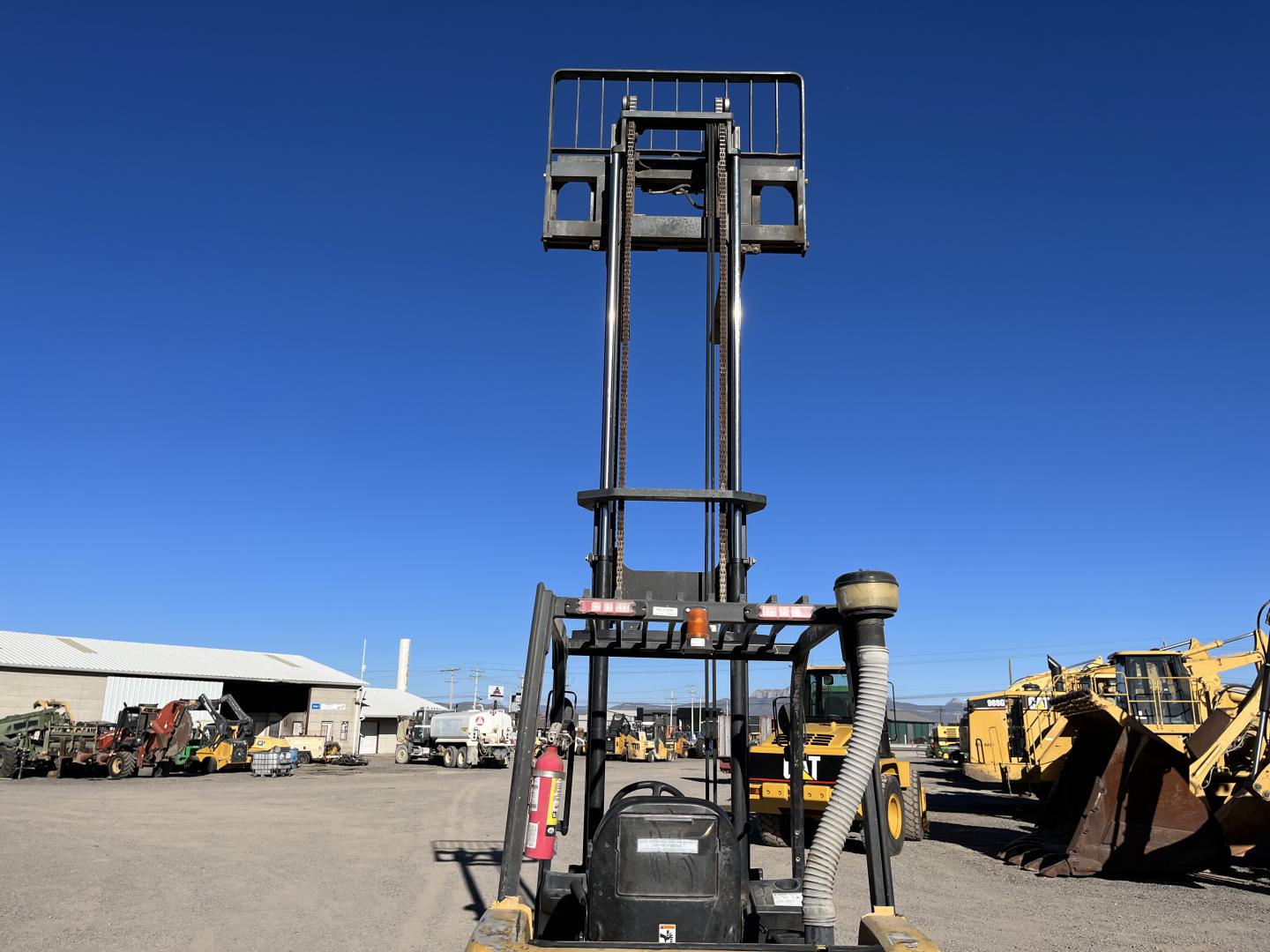 ./imagenes/INVOICE/2019/17232/MONTACARGAS CATERPILLAR PD8000 (37).JPG